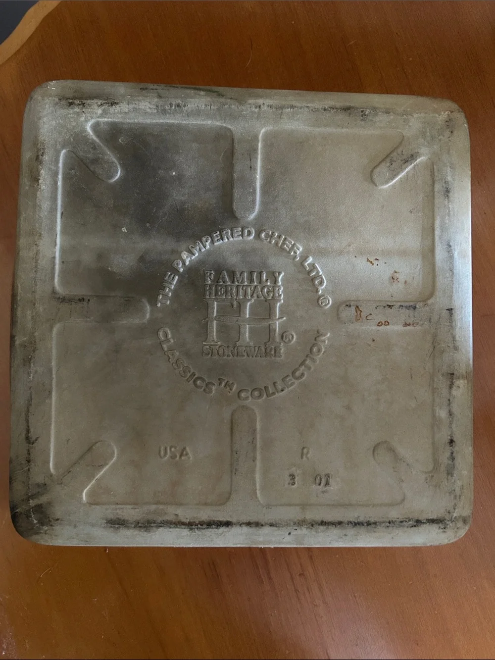 Papered Chef Stoneware Baking Pan